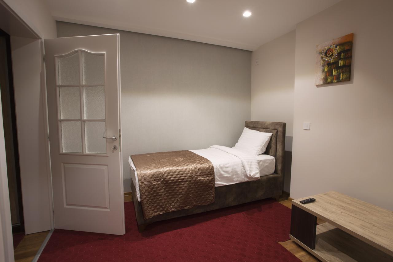 Apartmani Brocat Novi Pazar Bagian luar foto