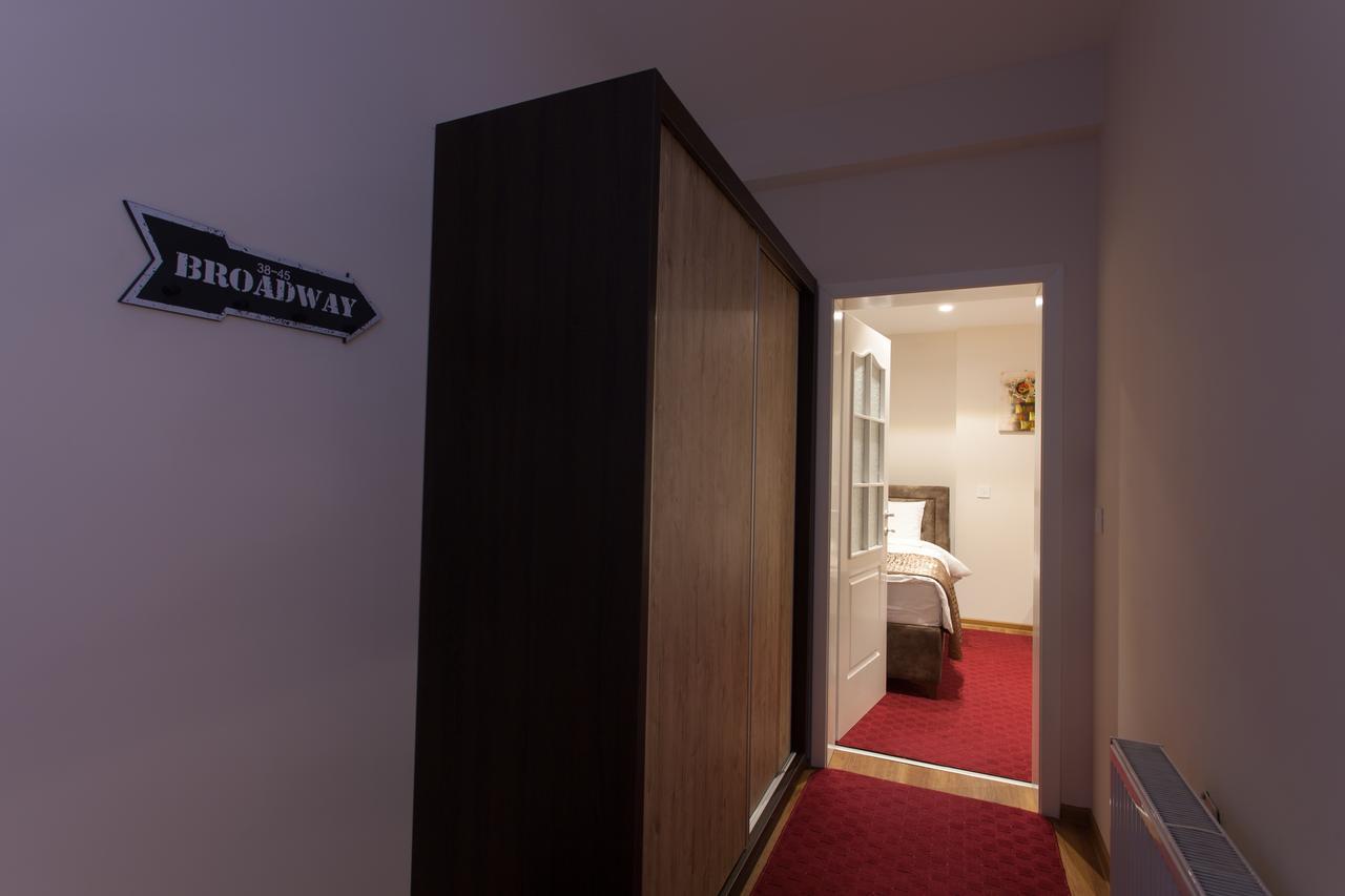 Apartmani Brocat Novi Pazar Bagian luar foto